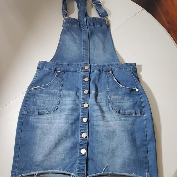 Celebrity Pink Denim Raw-Hem Skirtalls Sz L - Picture 3 of 16